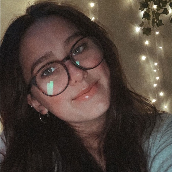 Meet your Posher, Rachel - Picture 6 of 6